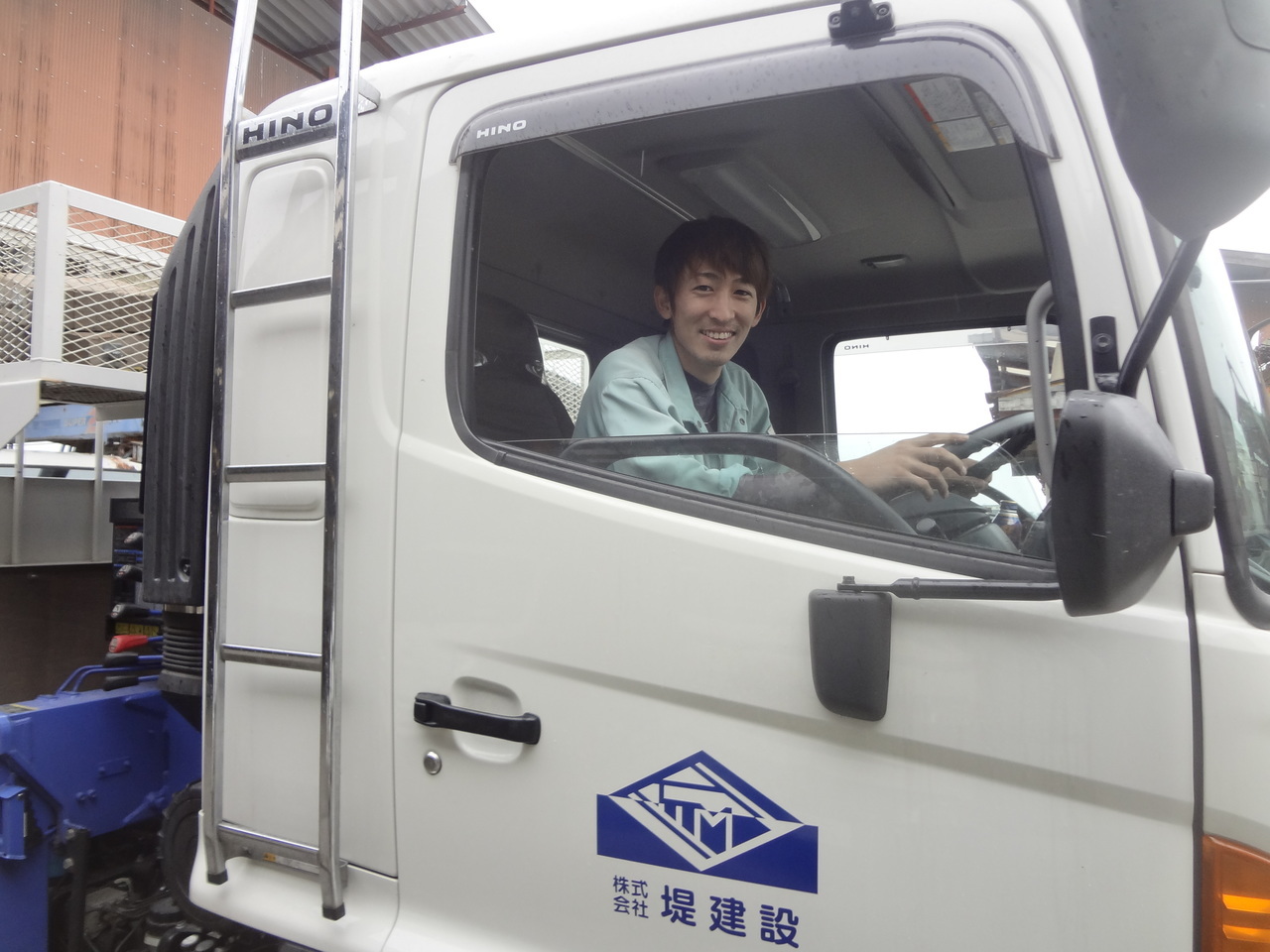 堤建設 採用情報